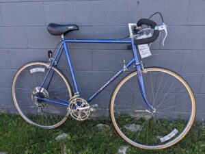 Read more about the article Cycles Gitane Made in France XL Road Bike Blue – $150